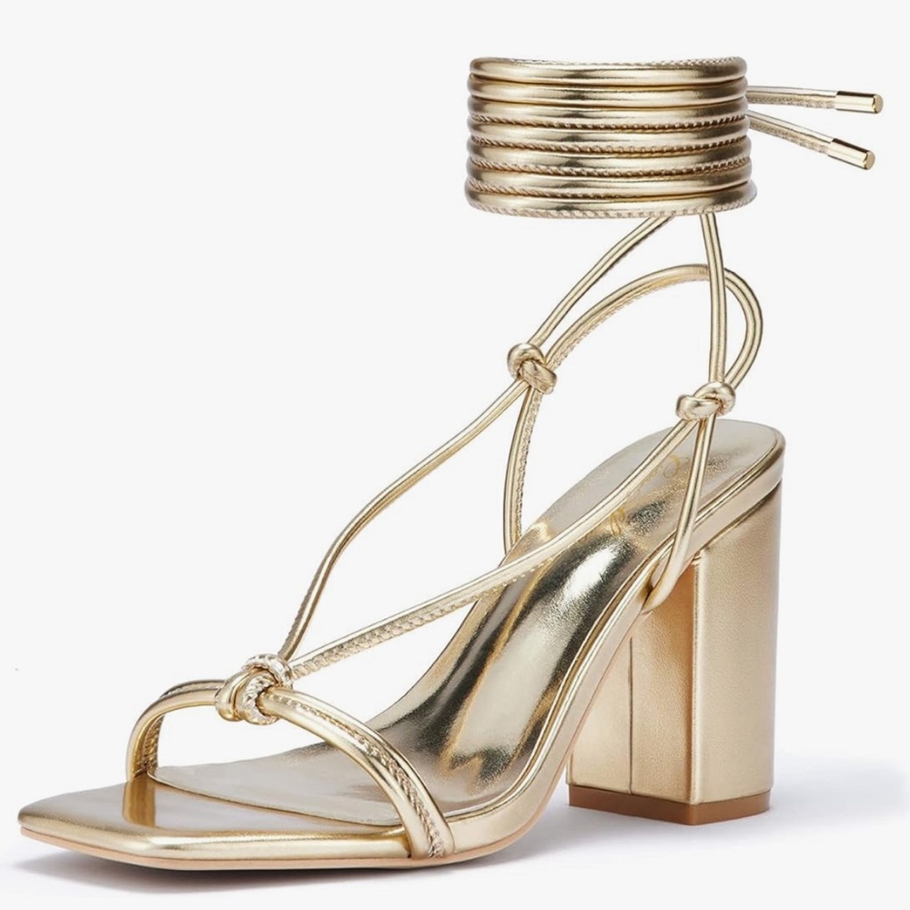 Genshuo square toed sandals, heel lace up